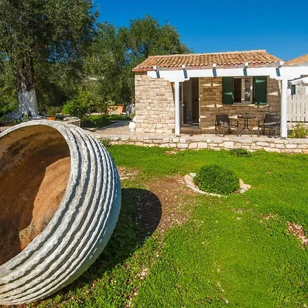 Ranias Dell Olivetto 公寓 *